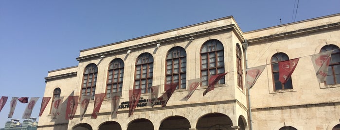 Adana Kültür Sanat Merkezi is one of adalı.