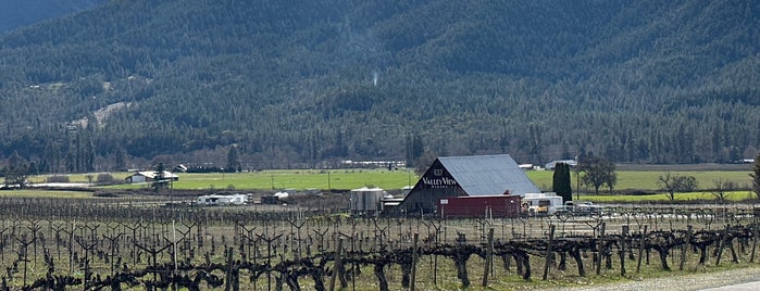 Valley View Winery is one of Southern Oregon Wineries.