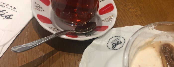 Emirgan Sütiş is one of Cafe.