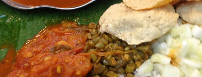 Restoran Sri Paandi Corner is one of Vegetarian Restaurant.