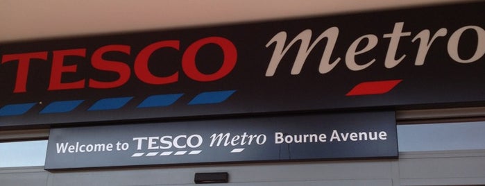 Tesco Express is one of Lieux qui ont plu à 👉👈🎉.