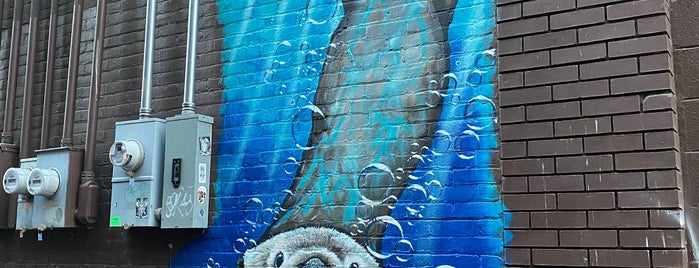 Otter Mural is one of Oregon.