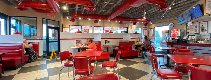 Freddy's Frozen Custard & Steakburgers is one of Indianapolis.
