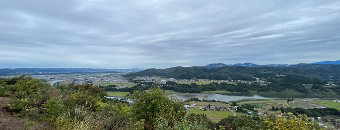 沢山ポケットパーク is one of 信濃川河岸段丘ウォーク.