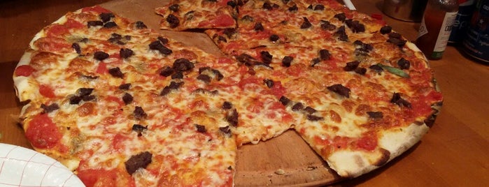 The Upper Crust is one of Pizza.