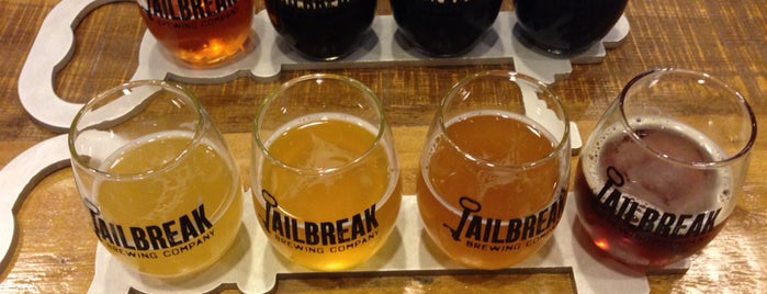 Jailbreak Brewing Company is one of สถานที่ที่ Danielle ถูกใจ.