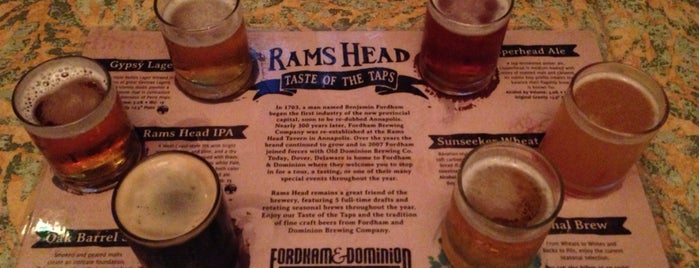 Rams Head Tavern is one of Lugares favoritos de Danielle.