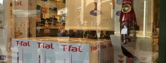 T-fal Store is one of 東京都 3.