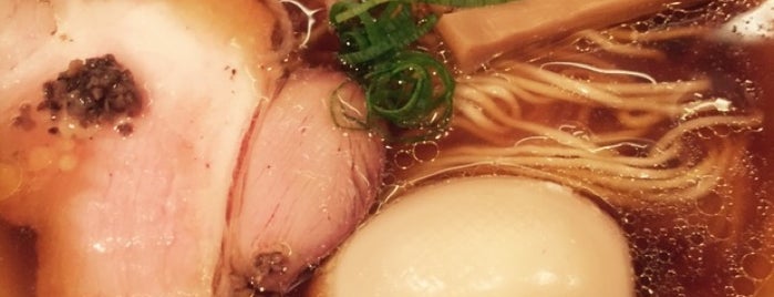 Japanese Soba Noodles Tsuta is one of 「ミシュランガイド東京2015」のビブグルマン部門に掲載されたラーメン店.