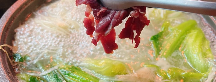 阿財蔬菜羊肉 is one of Hotpot.