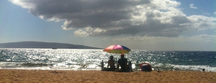 Po'olenalena Beach is one of Hawaii.