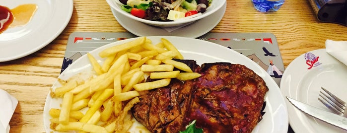 Mohican Spur Steak Ranch is one of Posti che sono piaciuti a Ju.