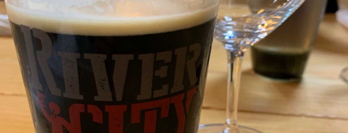 River City Brewing Company is one of Posti che sono piaciuti a Ross.