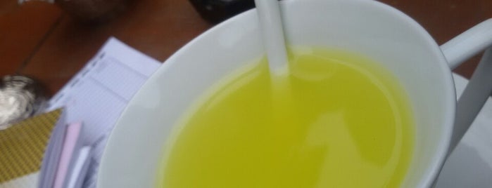 Limon Kafe is one of Lugares favoritos de Çağlar.