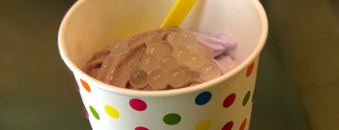 Tutti Frutti Frozen Yogurt is one of The 15 Best Places for Taro in San Diego.