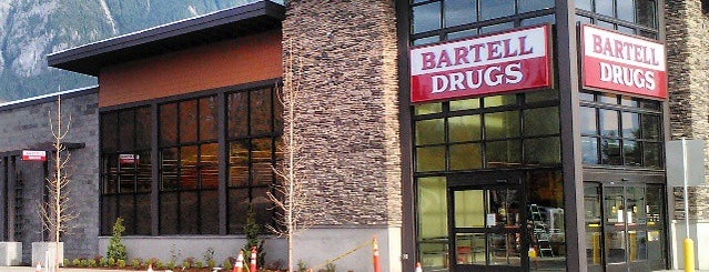 Bartell Drugs is one of Lugares favoritos de Ally.