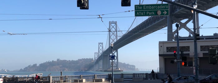 Google Shuttle - Harrison Stop is one of SF Trip 2016 🌉.