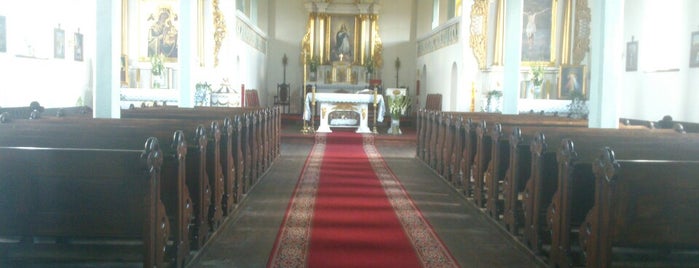 Kościół św. Mikołaja Biskupa is one of Szlak kościołów drewnianych wokół Puszczy Zielonka.