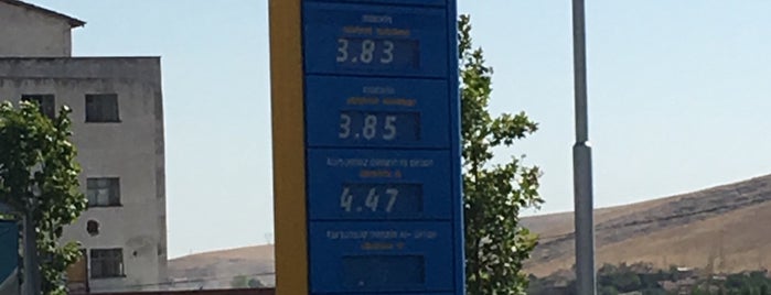 Opet Gökçe Petrol is one of Edipさんのお気に入りスポット.