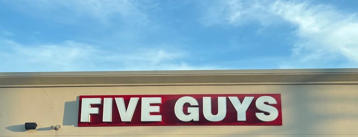 Five Guys is one of The 9 Best Fast Food Restaurants in Richmond.