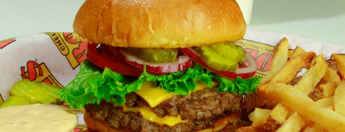 Cheeseburger Bobby's is one of Posti che sono piaciuti a Jordan.
