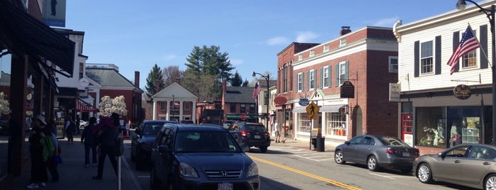 Concord, MA is one of Amandaさんのお気に入りスポット.