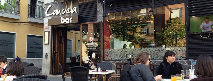 Candela Bar is one of Lugares favoritos de Rolando.