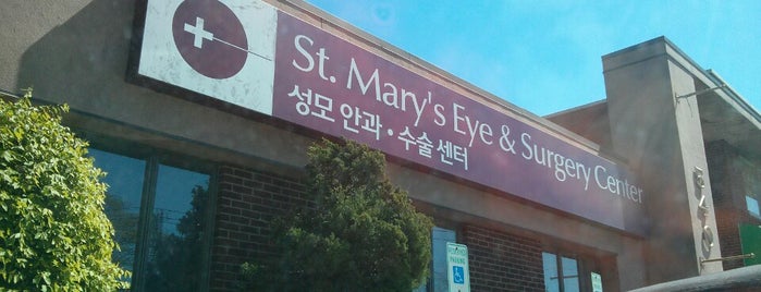 St. Mary's Eye & Surgery Center is one of Tempat yang Disukai Larry.