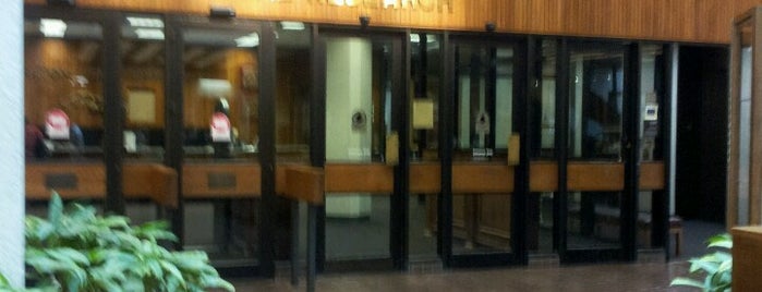 Tarlton Law Library is one of สถานที่ที่ Ryan ถูกใจ.
