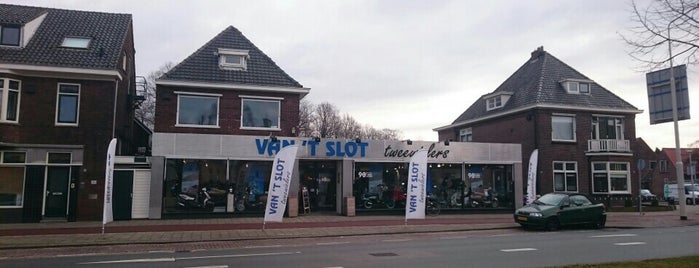 Van 't Slot tweewielers is one of Places in Horstlanden-Veldkamp-Stadsweide.