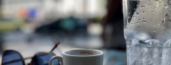 Café Cardin is one of Posti che sono piaciuti a Menossi,.