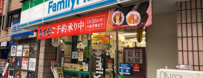 ファミリーマート 六本木七丁目店 is one of コンビニその4.