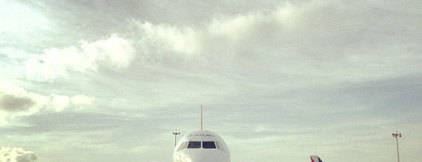 Mactan-Cebu International Airport (CEB) is one of JRA: сохраненные места.