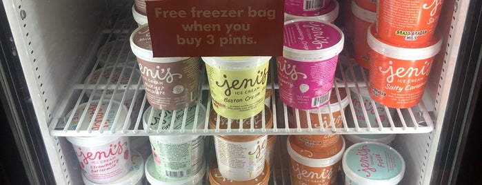 Jeni's Splendid Ice Creams is one of Shelley’s Liked Places.
