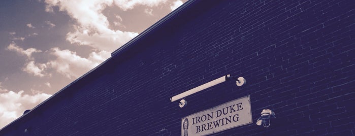 Iron Duke Brewing is one of Lugares favoritos de Jeremy.