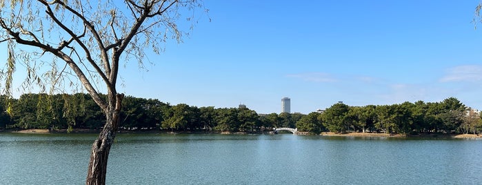 Ohori Park is one of Tempat yang Disukai JulienF.