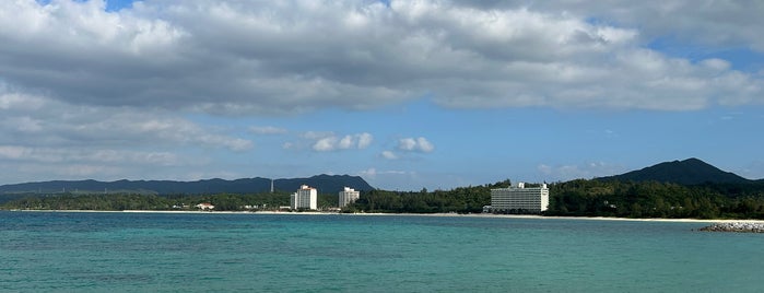 喜瀬ビーチ is one of Okinawa.