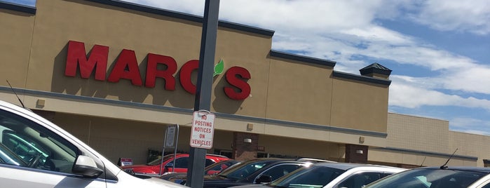 Marc's Stores is one of Orte, die Rick gefallen.