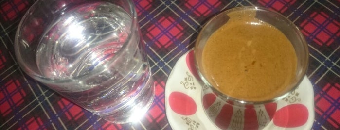 havuzbaşı kahve diyarı plus is one of Locais curtidos por Dr.Gökhan.