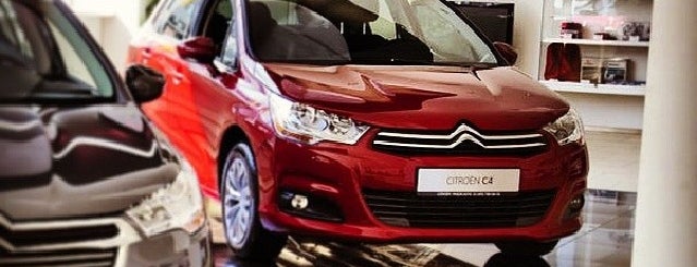 Citroën Ситэ-Авто is one of Orte, die Stanisław gefallen.