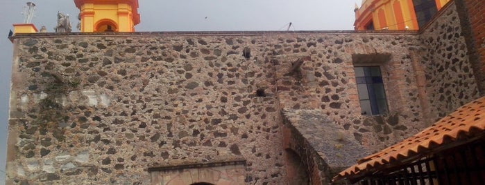 Templo Parroquial de San Miguel is one of Lieux qui ont plu à Zigêl.