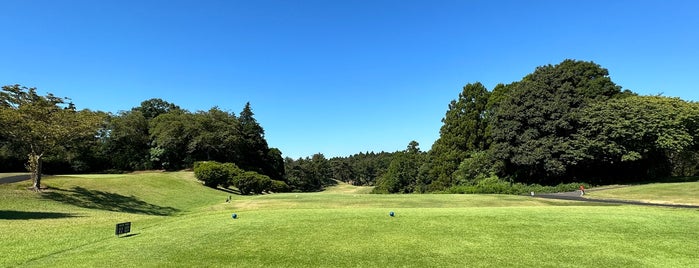 習志野カントリークラブ 空港コース is one of Golf.