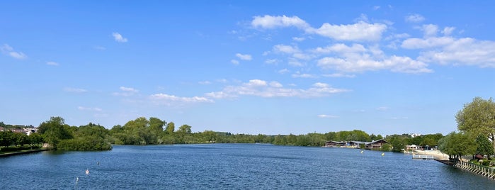 Canal de Saint-Quentin is one of Heerenschip.