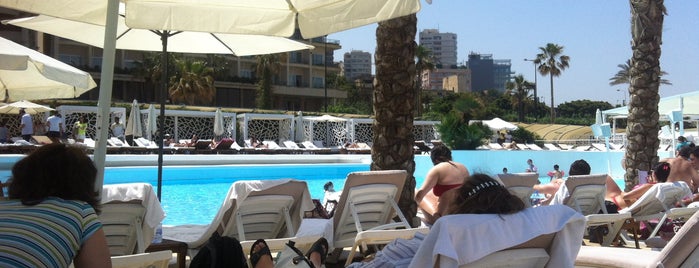 Riviera Beach & Lounge is one of Beyrut.