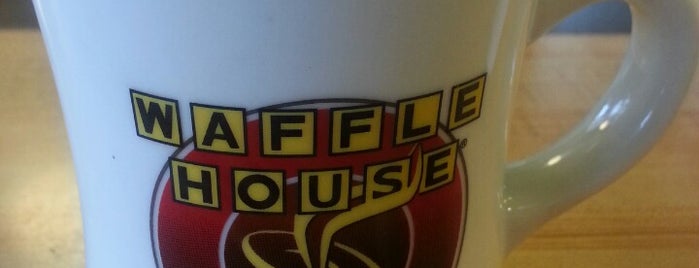 Waffle House is one of Lugares favoritos de Ellis.