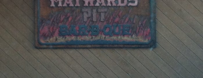 Hayward's Pit Bar-B-Que is one of Kansas City.