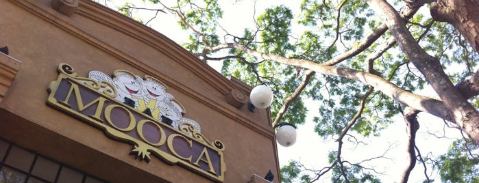 Bar Mooca is one of Lugares favoritos de @samegui.