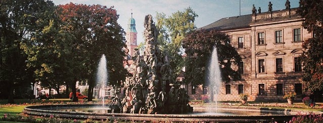 Schlossgarten is one of Lieux qui ont plu à Mirjam.
