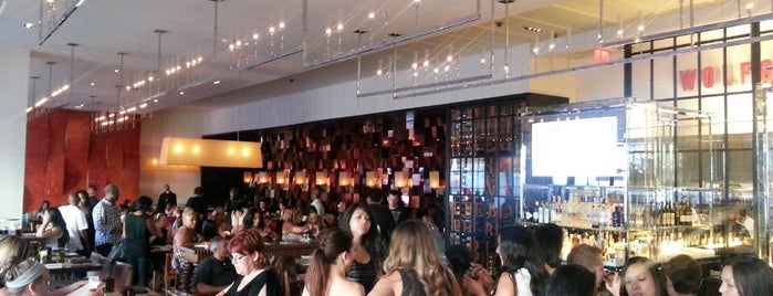 Wolfgang Puck Bar & Grill is one of LAX.