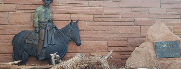 Colorado National Monument Visitor Center is one of ericさんのお気に入りスポット.